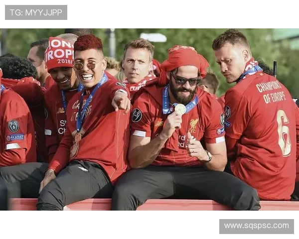 足球明星深情告白爱妻甜蜜瞬间感动全场