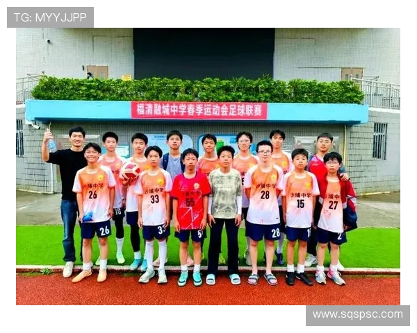 带多的足球明星们如何在赛场内外展现个人魅力与团队精神